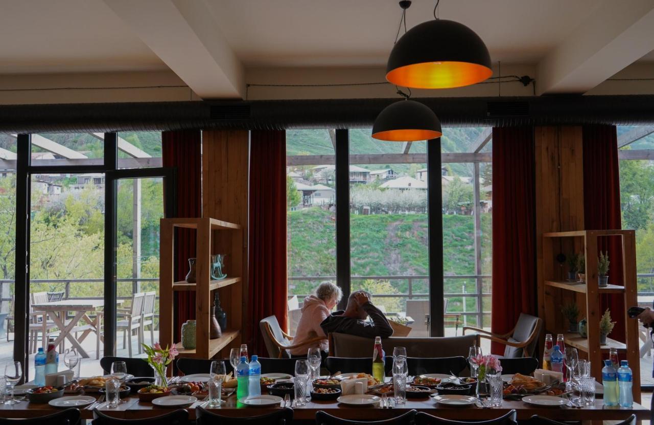 Hotel Stancia Kazbegi - City Center Stepantsminda Exterior foto